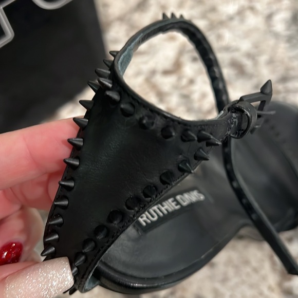 Ruthie Davis limited edition Symone spike heels - Picture 2 of 5